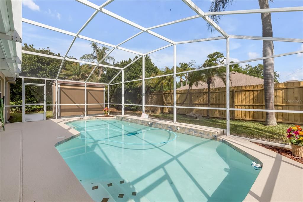 Active With Contract: $410,000 (3 beds, 2 baths, 1382 Square Feet)