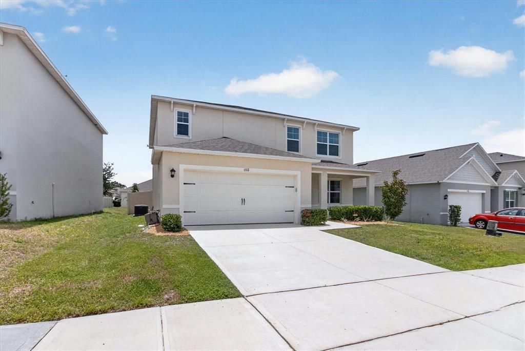 For Sale: $462,000 (5 beds, 3 baths, 2889 Square Feet)