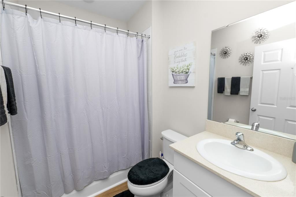 For Sale: $385,000 (5 beds, 3 baths, 3085 Square Feet)
