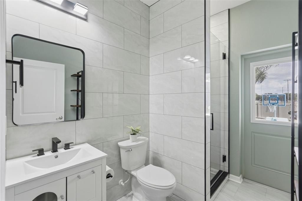 For Sale: $650,000 (4 beds, 3 baths, 2686 Square Feet)