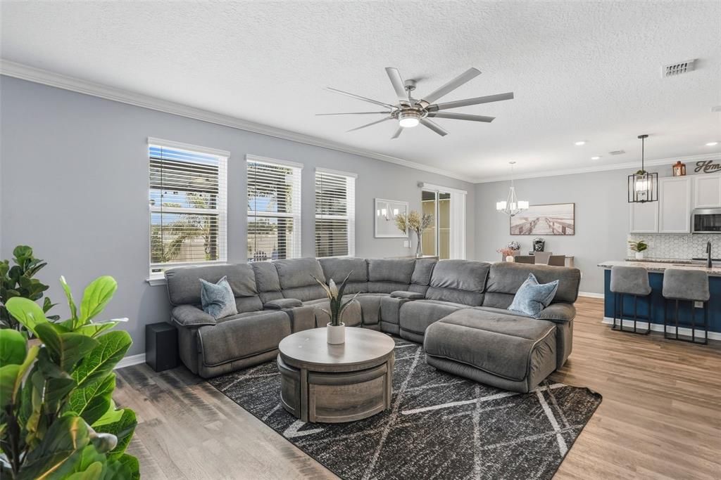 For Sale: $650,000 (4 beds, 3 baths, 2686 Square Feet)