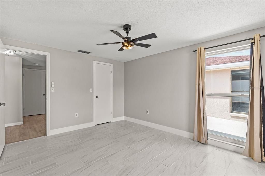 Active With Contract: $319,000 (3 beds, 2 baths, 2012 Square Feet)