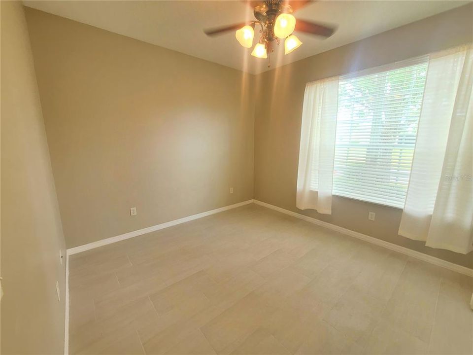 For Rent: $2,600 (3 beds, 2 baths, 1911 Square Feet)
