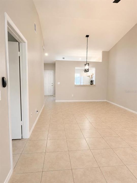 En Venta: $265,000 (3 camas, 2 baños, 1149 Pies cuadrados)