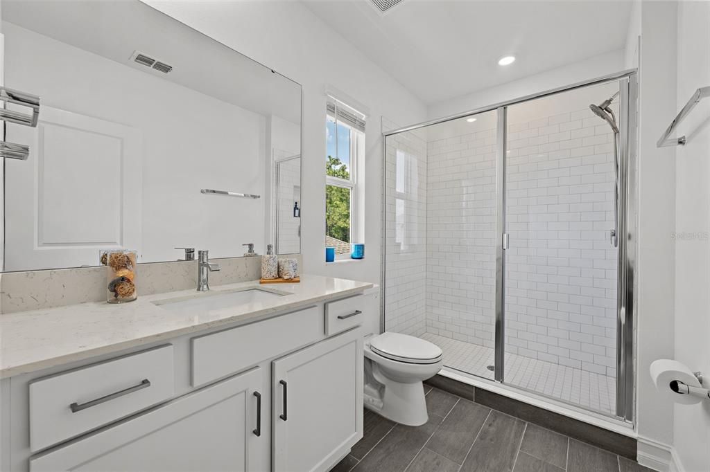 For Sale: $825,000 (5 beds, 4 baths, 3334 Square Feet)