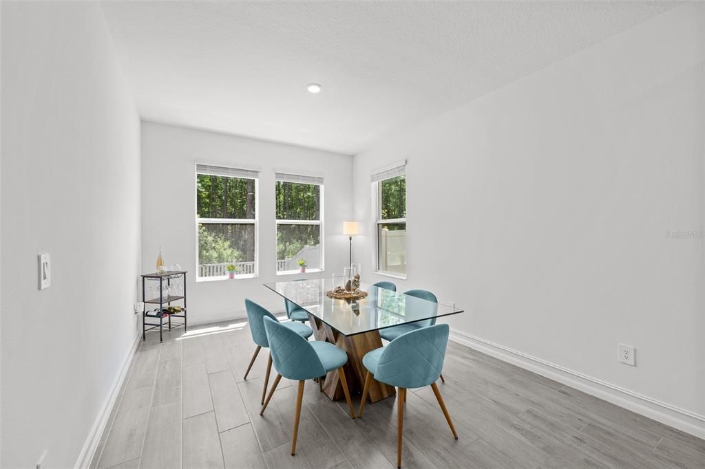 For Sale: $825,000 (5 beds, 4 baths, 3334 Square Feet)