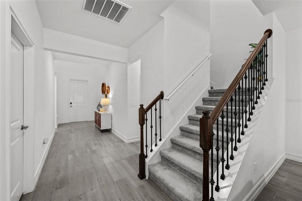 For Sale: $825,000 (5 beds, 4 baths, 3334 Square Feet)