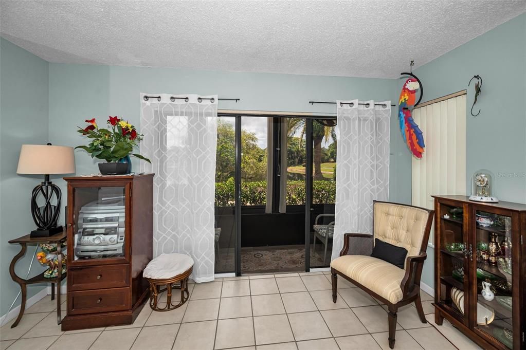 For Sale: $189,000 (2 beds, 2 baths, 1150 Square Feet)