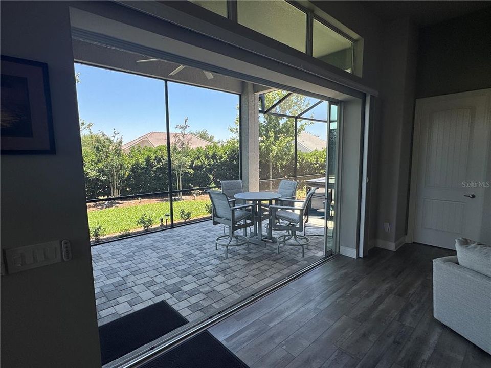 For Sale: $717,500 (2 beds, 2 baths, 2358 Square Feet)