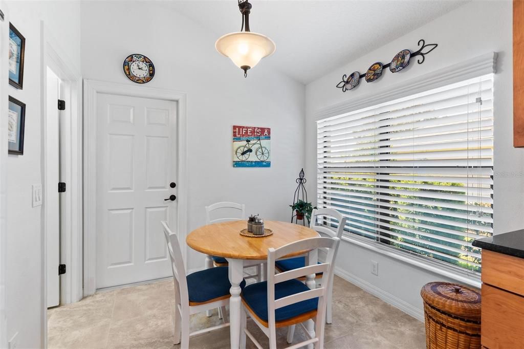 En Venta: $349,900 (3 camas, 2 baños, 1640 Pies cuadrados)