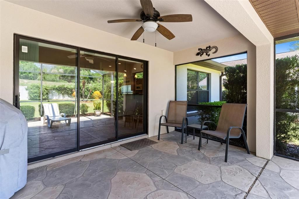 En Venta: $349,900 (3 camas, 2 baños, 1640 Pies cuadrados)