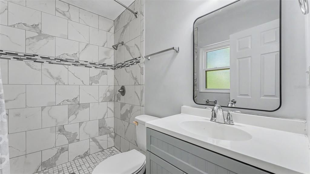 En Venta: $314,999 (3 camas, 3 baños, 1829 Pies cuadrados)