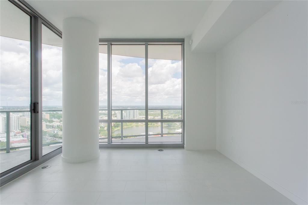 В аренду: $13,700 (3 спален, 3 ванн, 2658 Квадратных фут)