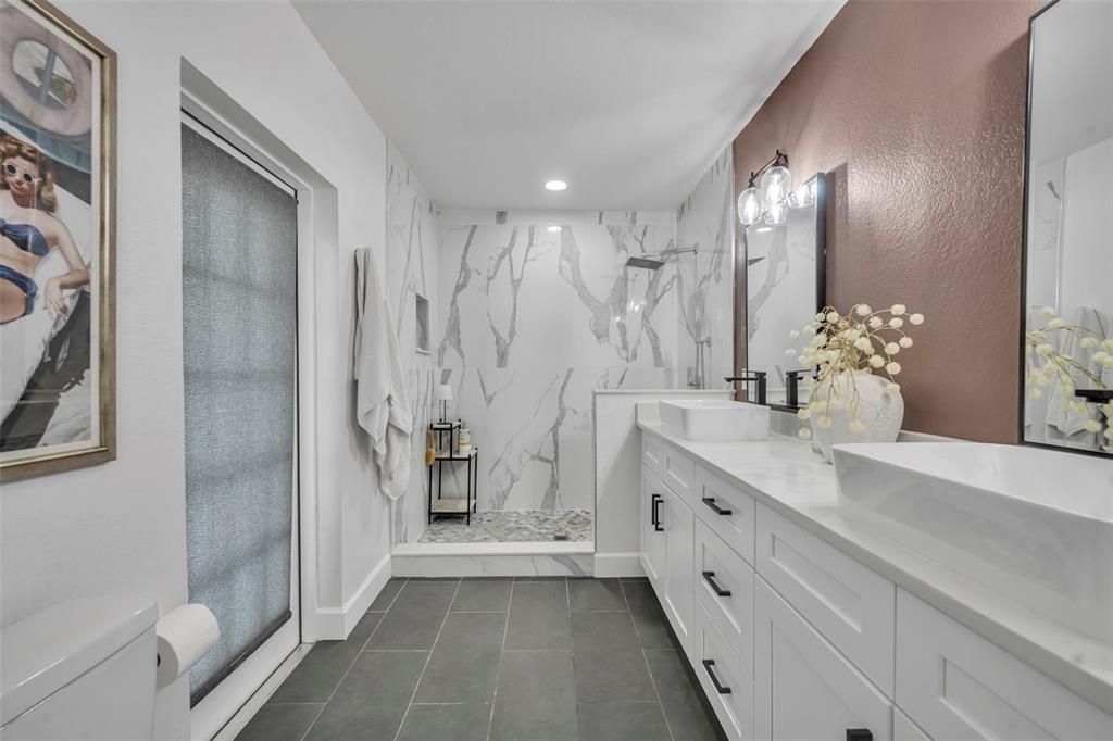 For Sale: $715,000 (4 beds, 2 baths, 2245 Square Feet)