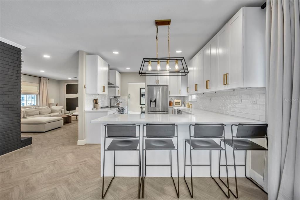 For Sale: $715,000 (4 beds, 2 baths, 2245 Square Feet)