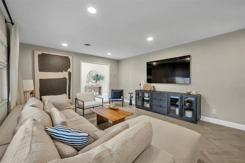 For Sale: $715,000 (4 beds, 2 baths, 2245 Square Feet)