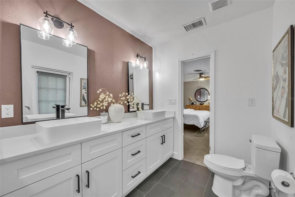 For Sale: $715,000 (4 beds, 2 baths, 2245 Square Feet)