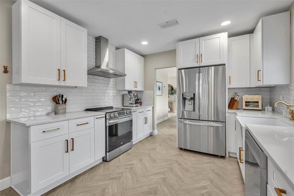 For Sale: $715,000 (4 beds, 2 baths, 2245 Square Feet)