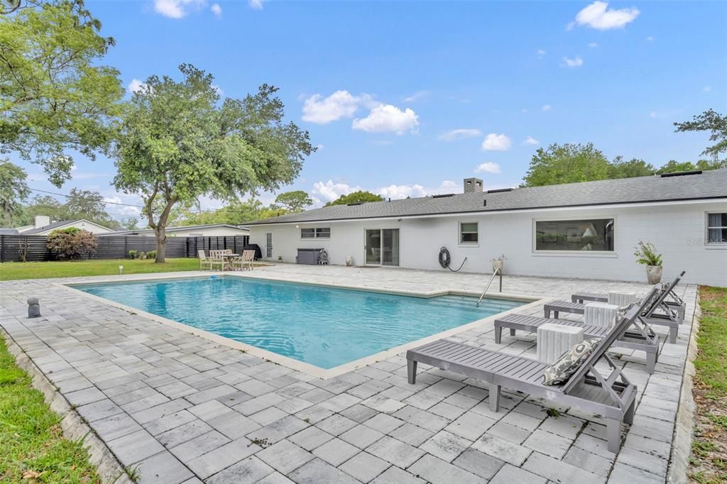 For Sale: $715,000 (4 beds, 2 baths, 2245 Square Feet)