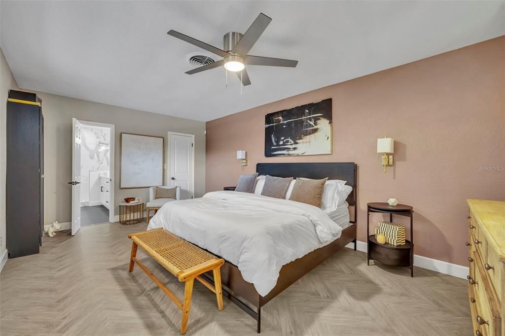 For Sale: $715,000 (4 beds, 2 baths, 2245 Square Feet)