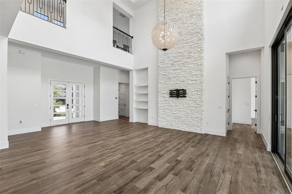 For Sale: $2,225,000 (4 beds, 4 baths, 4371 Square Feet)