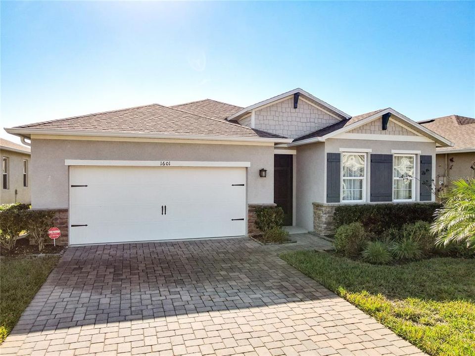 For Rent: $2,500 (3 beds, 2 baths, 1710 Square Feet)