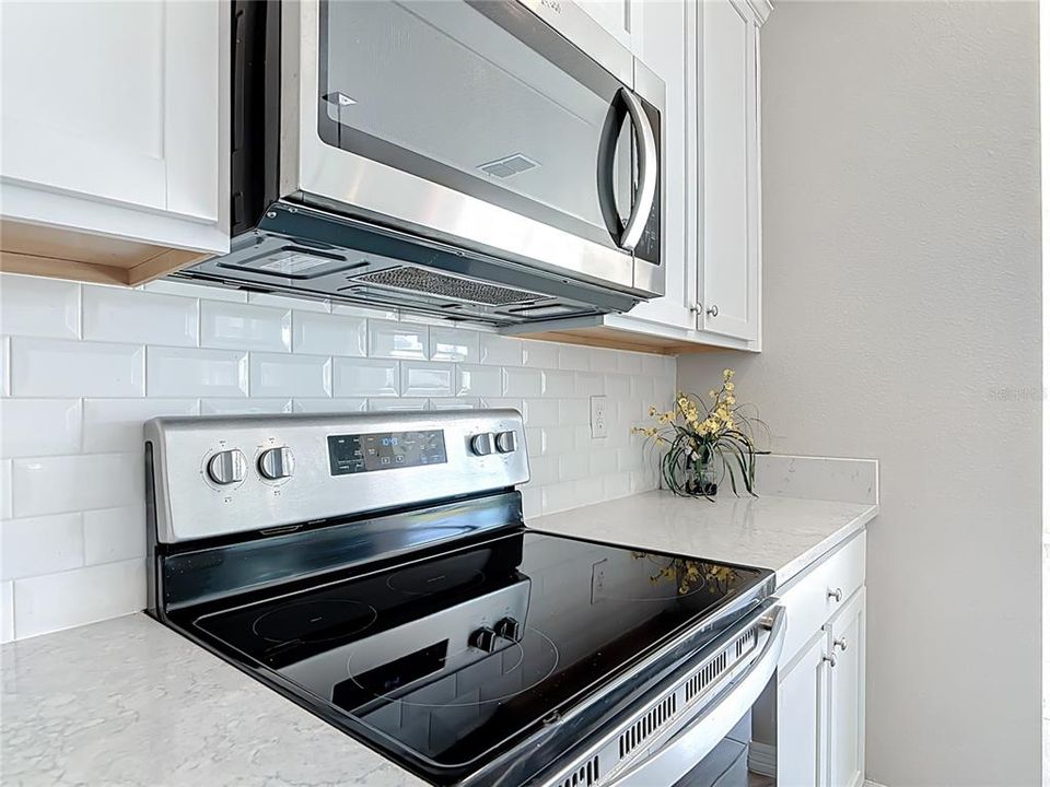 For Rent: $2,500 (3 beds, 2 baths, 1710 Square Feet)