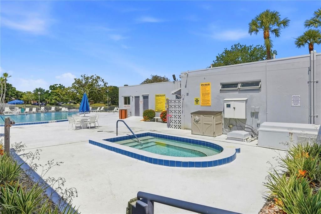 For Sale: $100,000 (2 beds, 2 baths, 912 Square Feet)