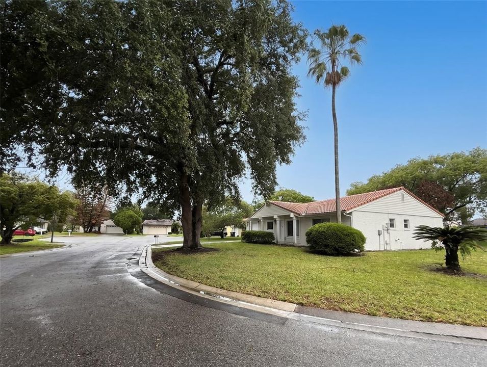 For Rent: $2,800 (3 beds, 2 baths, 1312 Square Feet)