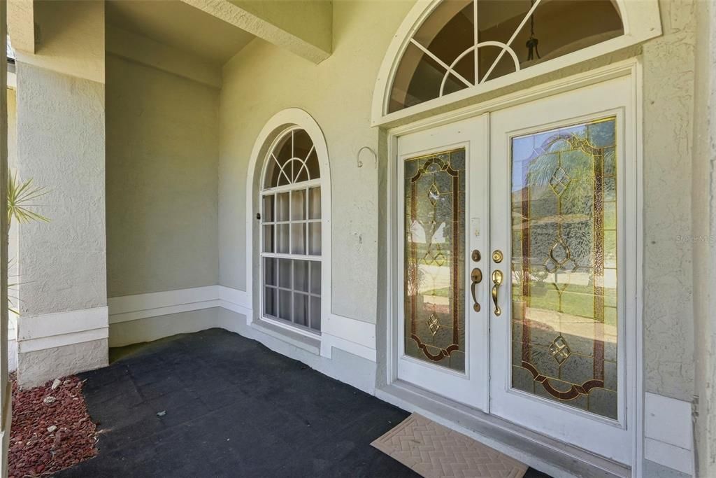 For Sale: $450,000 (4 beds, 3 baths, 2323 Square Feet)