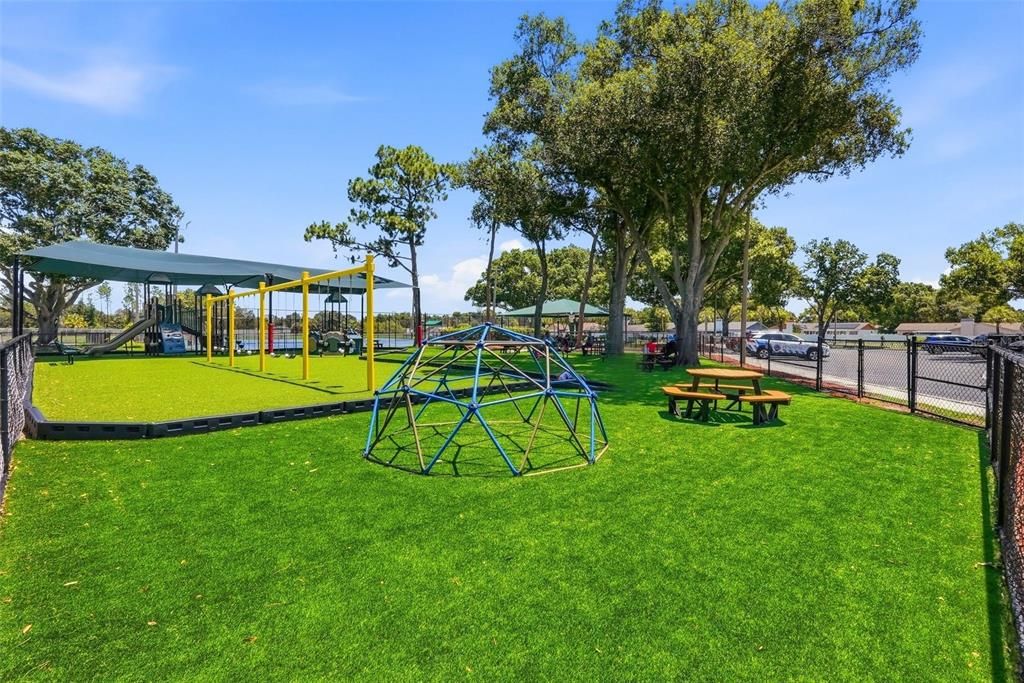 For Sale: $450,000 (4 beds, 3 baths, 2323 Square Feet)