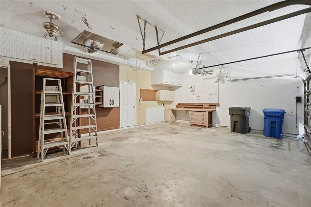For Sale: $450,000 (4 beds, 3 baths, 2323 Square Feet)