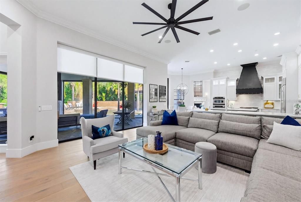 For Sale: $2,950,000 (4 beds, 4 baths, 4369 Square Feet)