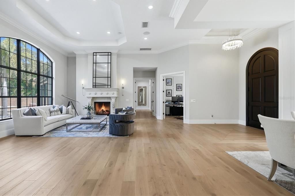 For Sale: $2,950,000 (4 beds, 4 baths, 4369 Square Feet)