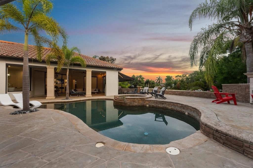 For Sale: $2,950,000 (4 beds, 4 baths, 4369 Square Feet)