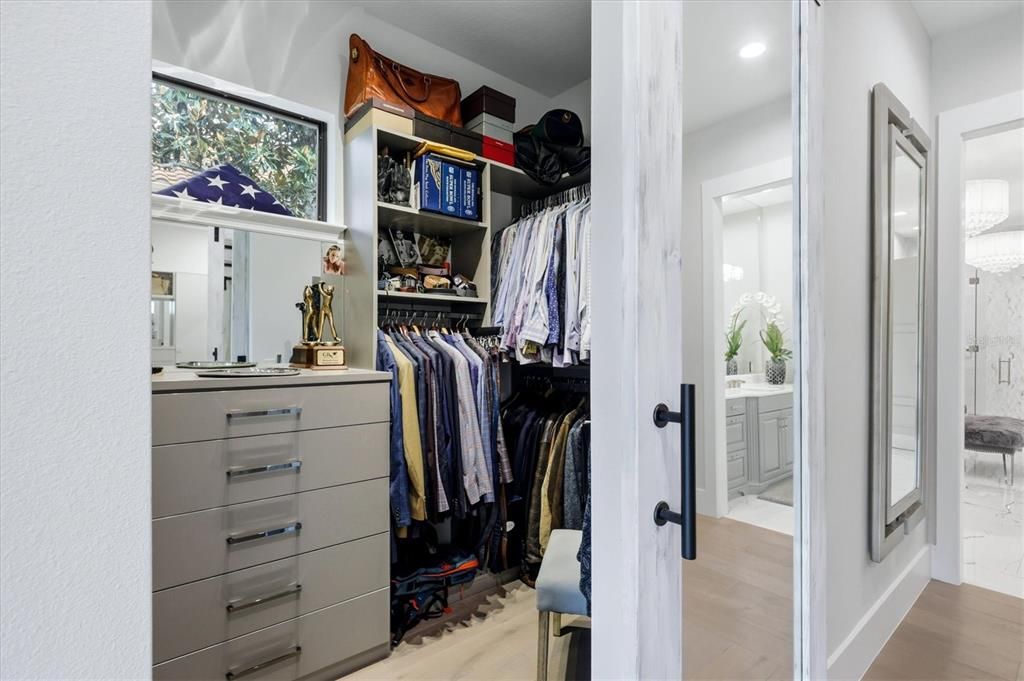 For Sale: $2,950,000 (4 beds, 4 baths, 4369 Square Feet)