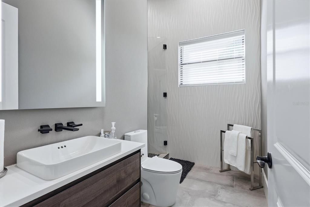 For Sale: $2,950,000 (4 beds, 4 baths, 4369 Square Feet)