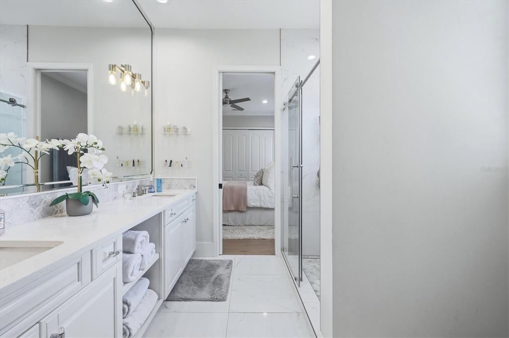 For Sale: $2,950,000 (4 beds, 4 baths, 4369 Square Feet)