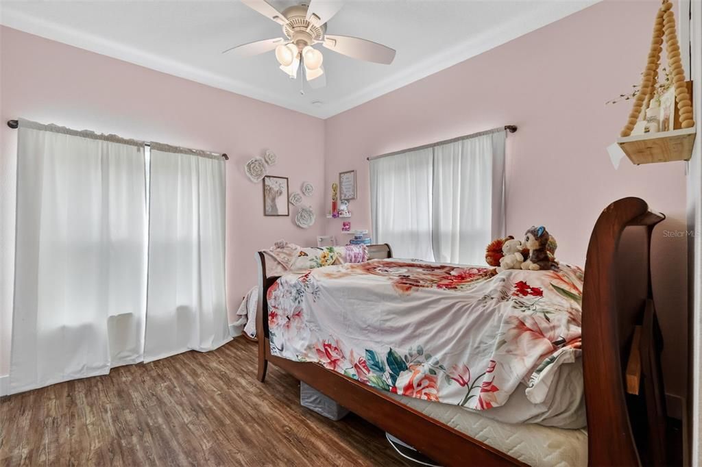 Active With Contract: $675,000 (4 beds, 3 baths, 3142 Square Feet)