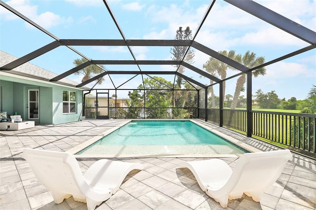 For Sale: $599,900 (4 beds, 2 baths, 2145 Square Feet)