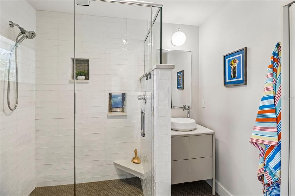 For Sale: $1,785,000 (3 beds, 3 baths, 2535 Square Feet)