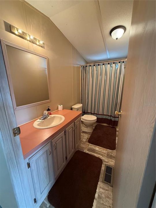 En Venta: $110,000 (2 camas, 2 baños, 840 Pies cuadrados)