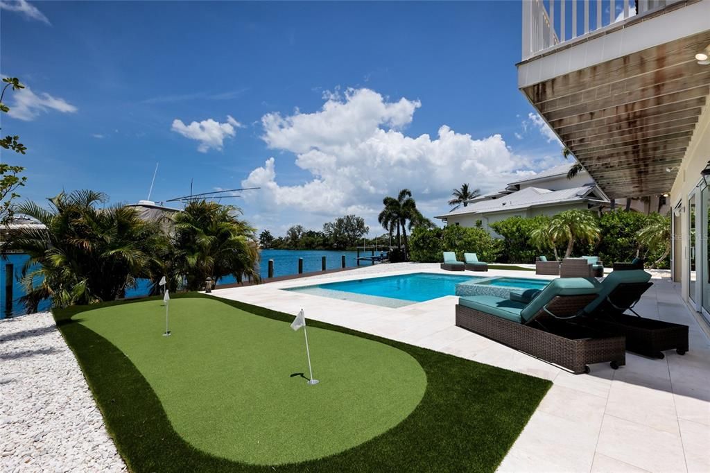 En Venta: $4,200,000 (5 camas, 5 baños, 4350 Pies cuadrados)