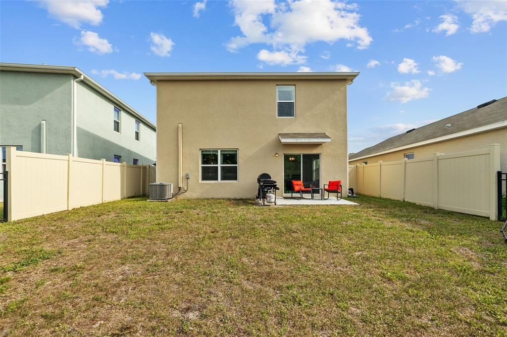 For Sale: $475,000 (4 beds, 2 baths, 2260 Square Feet)