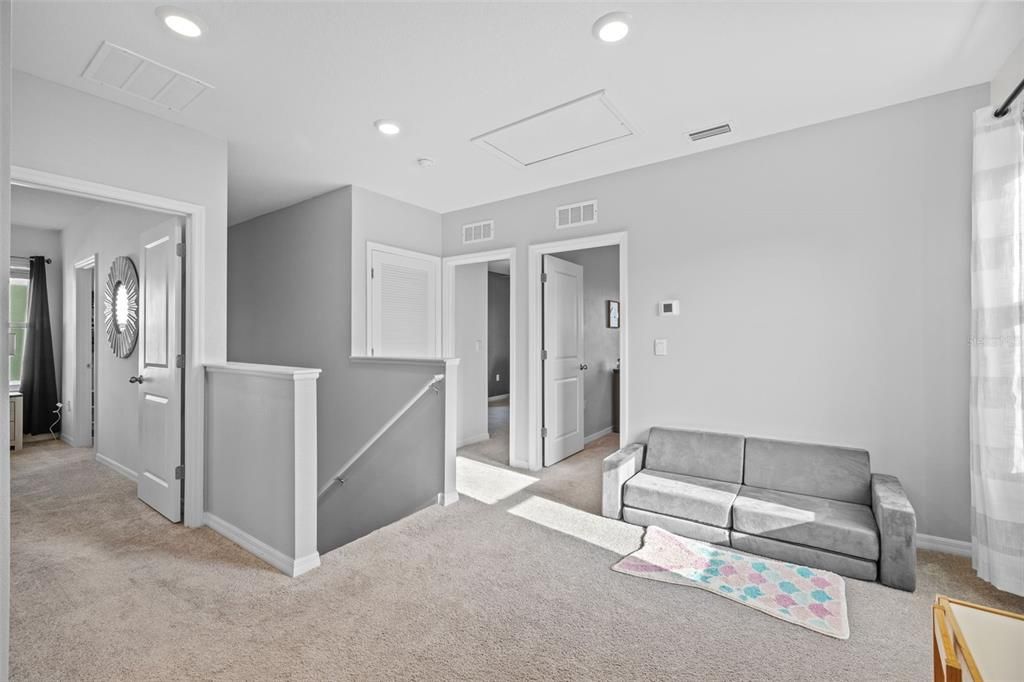 For Sale: $475,000 (4 beds, 2 baths, 2260 Square Feet)