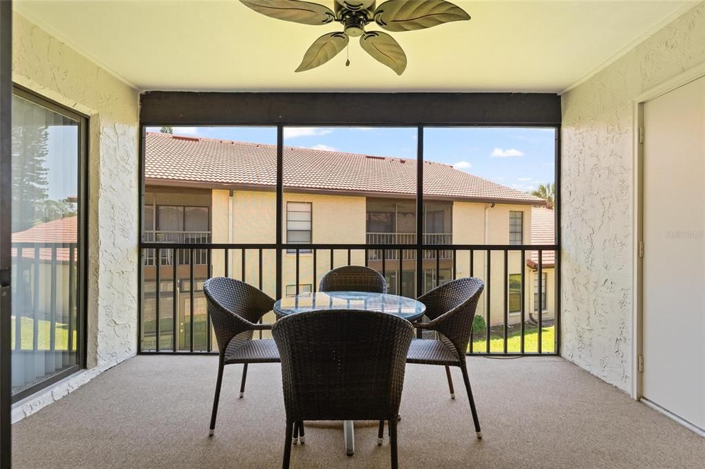 For Sale: $199,737 (2 beds, 2 baths, 1300 Square Feet)