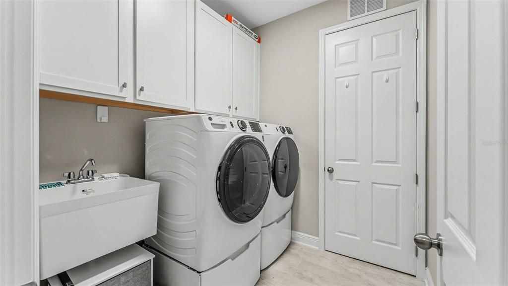 En Venta: $440,000 (3 camas, 2 baños, 1743 Pies cuadrados)