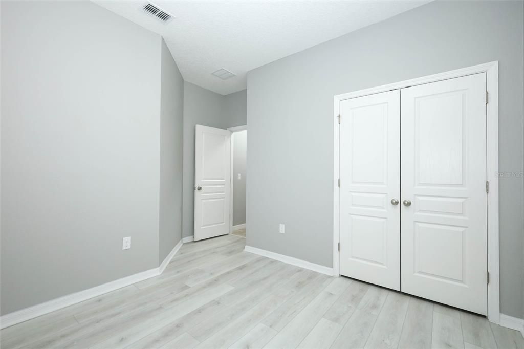 For Sale: $350,000 (4 beds, 2 baths, 1744 Square Feet)