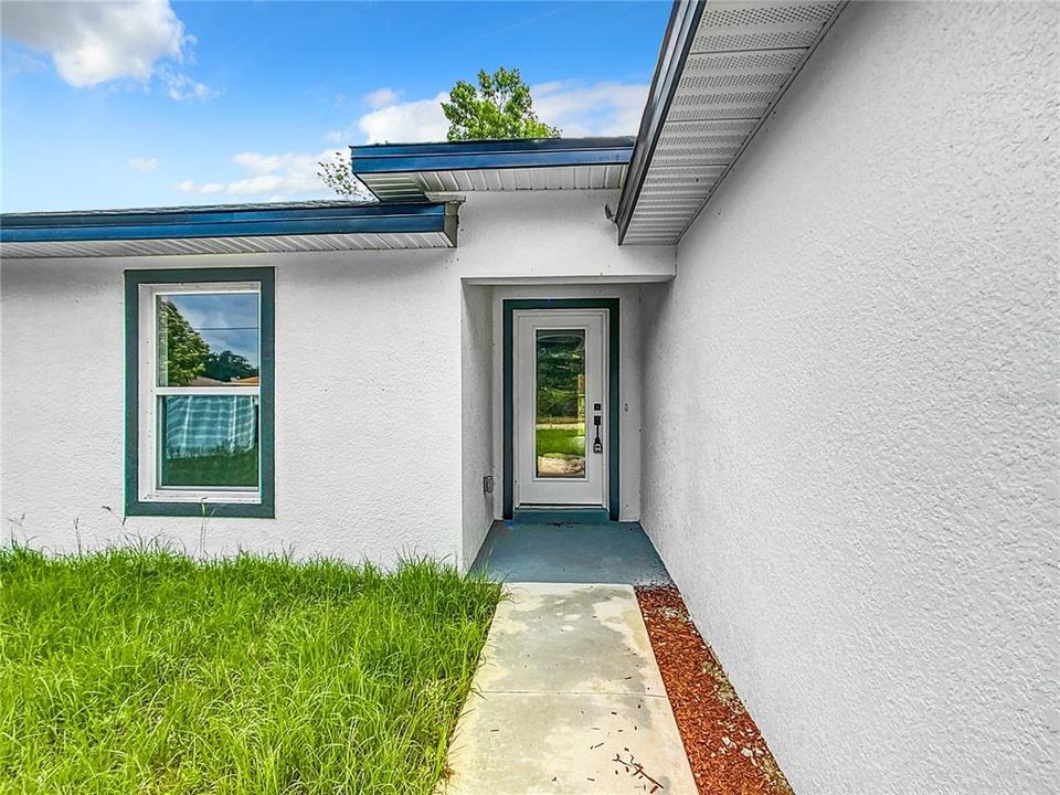 For Rent: $1,940 (3 beds, 2 baths, 1270 Square Feet)