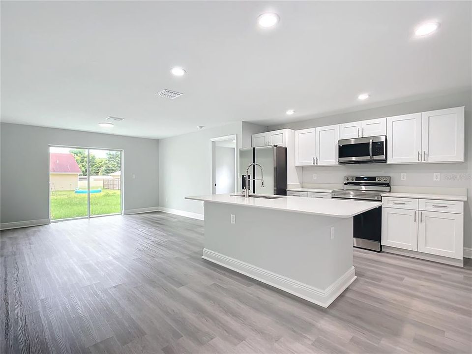 For Rent: $1,940 (3 beds, 2 baths, 1270 Square Feet)